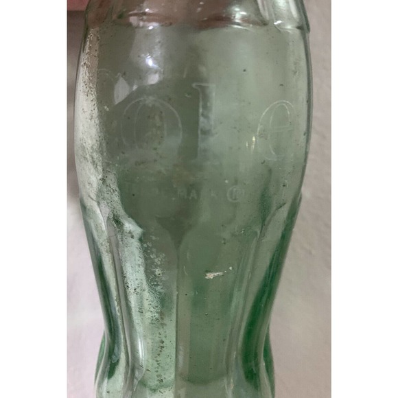 Vintage 1963 COCA COLA COKE GREEN GLASS BOTTLE Hobbleskirt 6.5oz - Picture 6 of 6
